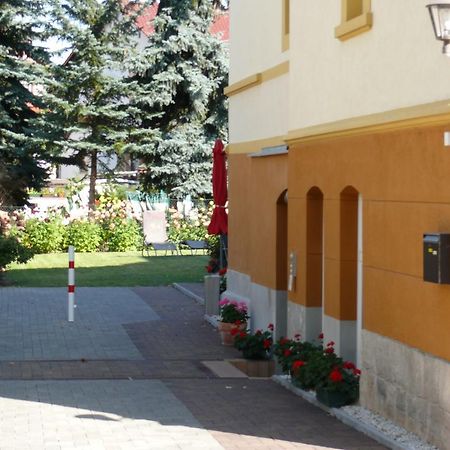Pension Kreisel Бад-Кёзен Экстерьер фото
